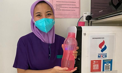 Yayasan MRCB Donates 2 units of Water Dispenser to University of Malaya Medical Centre (UMMC)